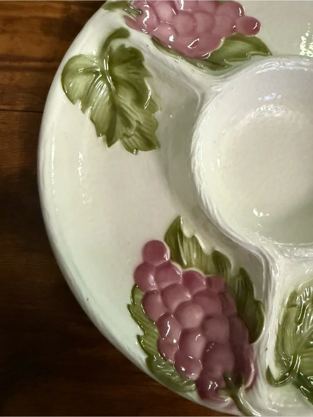 Mid Century MCM White Ceramic Grape Cluster Divided Snack / Relish Dish USA 3117